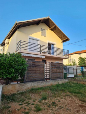 Apartmani Lovre i Zara